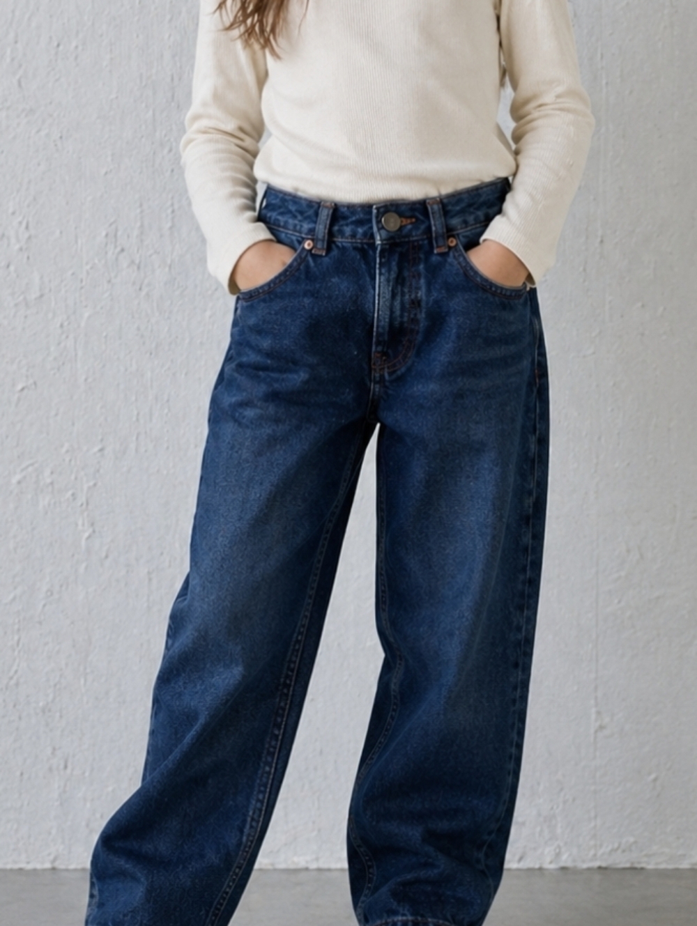 🦜 2/$10 ASOS Remo Straight Leg High Rise Crop Jeans. 26/30.